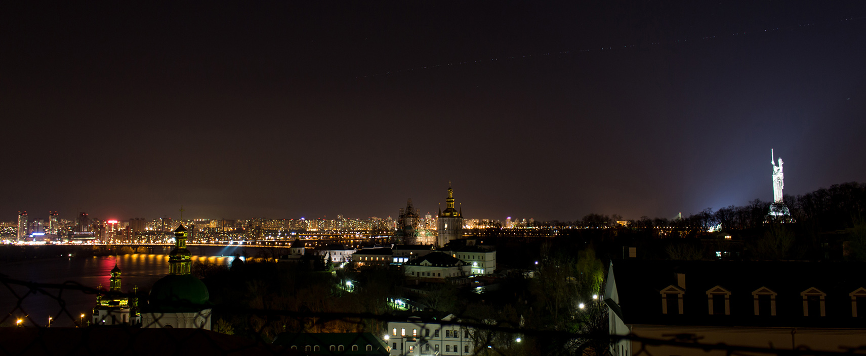 Kyiv_evening_sky